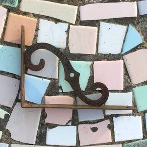 Vintage Rustic Antique Plant Hanger Wall Decor Hook Ornate Heavy Metal Cast Iron